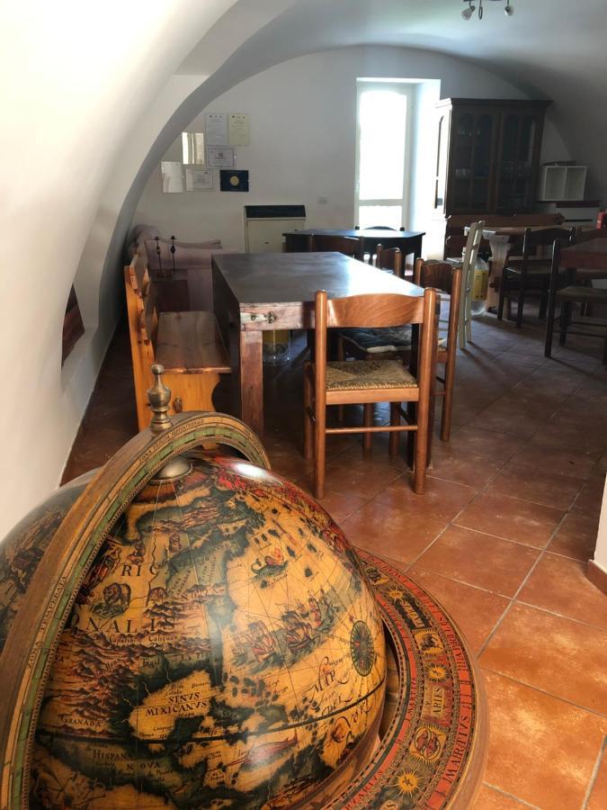 Il Minotauro B&B A 5 Minuti Da Popoli Vittorito Eksteriør billede