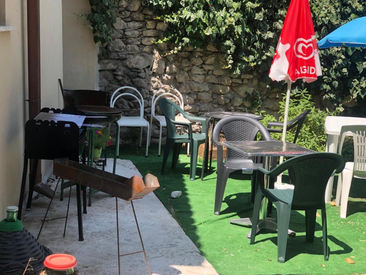 Il Minotauro B&B A 5 Minuti Da Popoli Vittorito Eksteriør billede