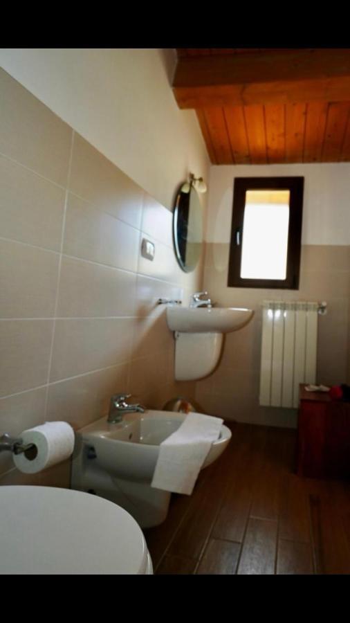 Il Minotauro B&B A 5 Minuti Da Popoli Vittorito Eksteriør billede