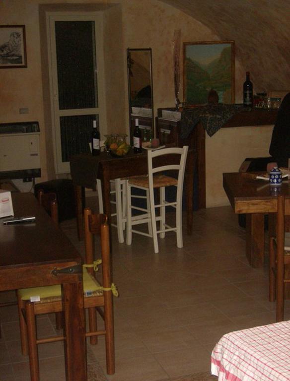 Il Minotauro B&B A 5 Minuti Da Popoli Vittorito Værelse billede